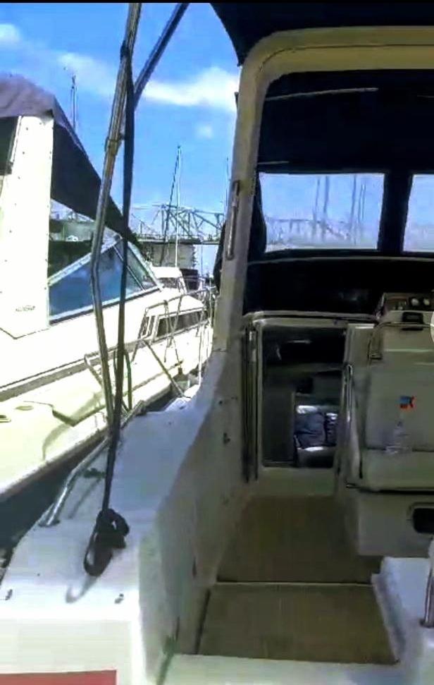 El Barco De Fiestas Hotel en barco *